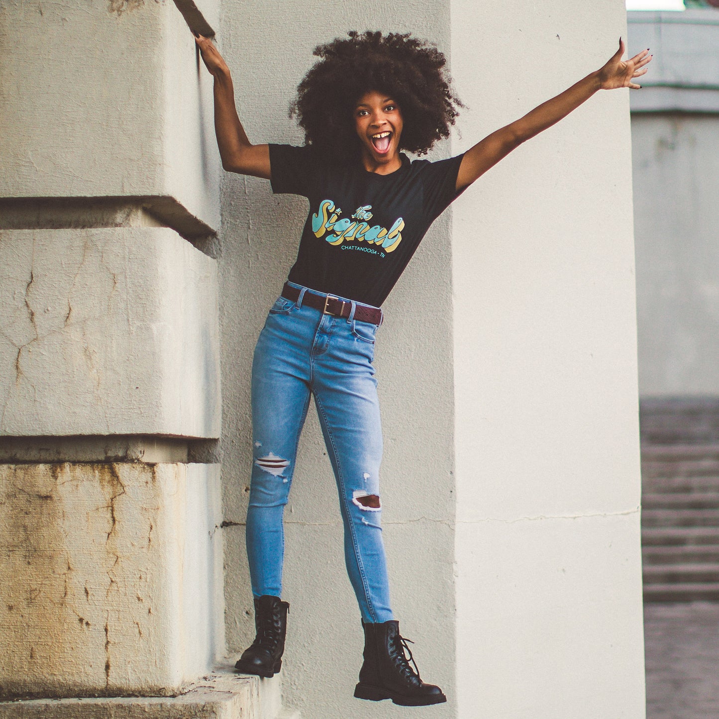 The Signal 70s Club Tee